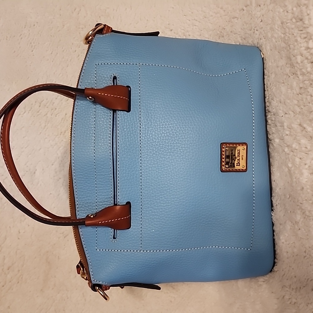 Dooney and Bourke purse